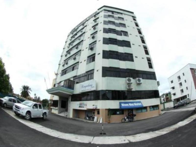 Grand Supreme Hotel Kuching Extérieur photo
