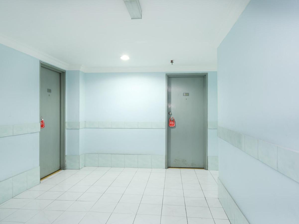 Grand Supreme Hotel Kuching Extérieur photo